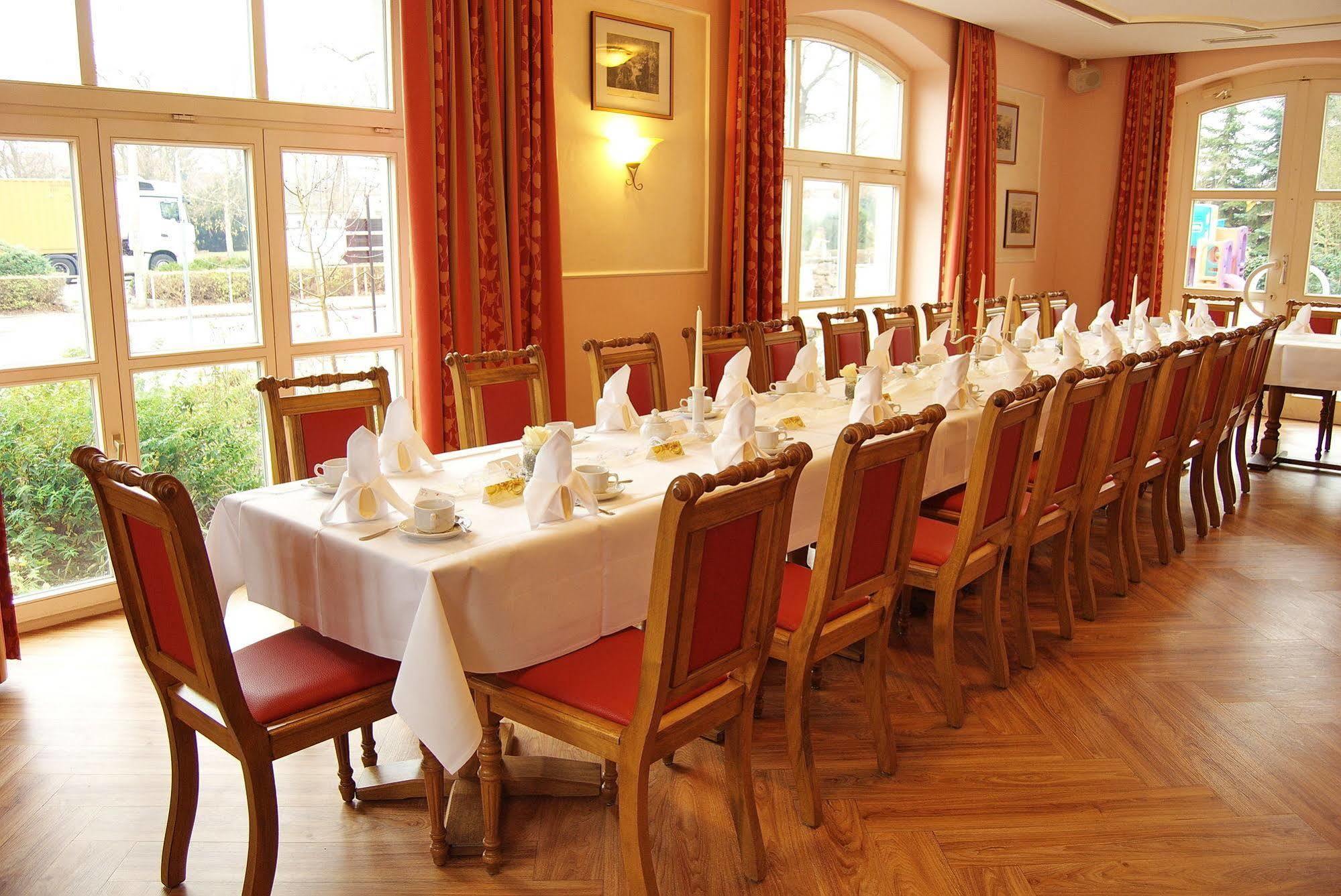 Hotel Goldener Fasan Oranienbaum-Woerlitz Ngoại thất bức ảnh